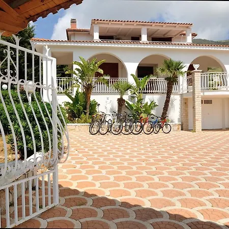 Lorena Villas Appartamento Terrasini